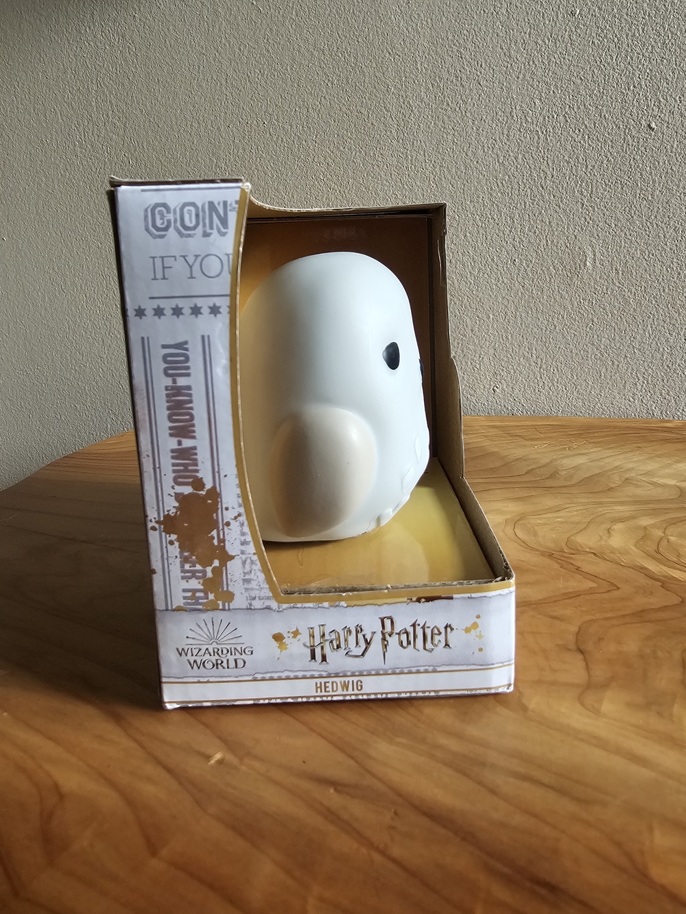 Warner Bros. Harry Potter Hedwig White Collectible Figure - Picture 3 of 5